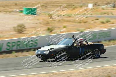 media/May-31-2025-CalClub SCCA (Sat) [[2c1a04e1ee]]/Qualifying/Group 1/Turn 4/